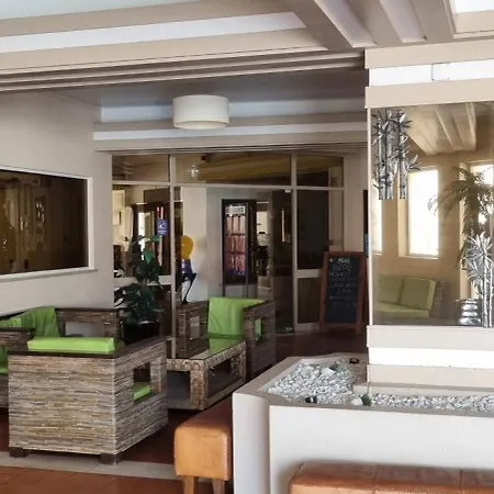 Touristique Dans Hoteliere Silchoro * 알부페이라