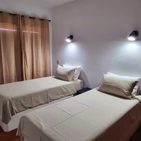 Touristique Dans Hoteliere Silchoro Lägenhet Albufeira